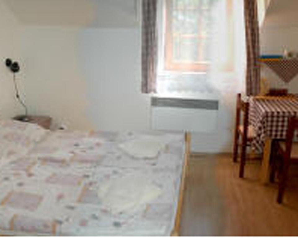 Pension U Barona Prasila Оржех Экстерьер фото